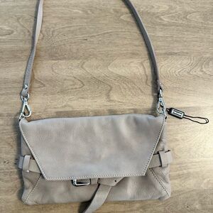 Elegant Taupe Leather Shoulder Bag